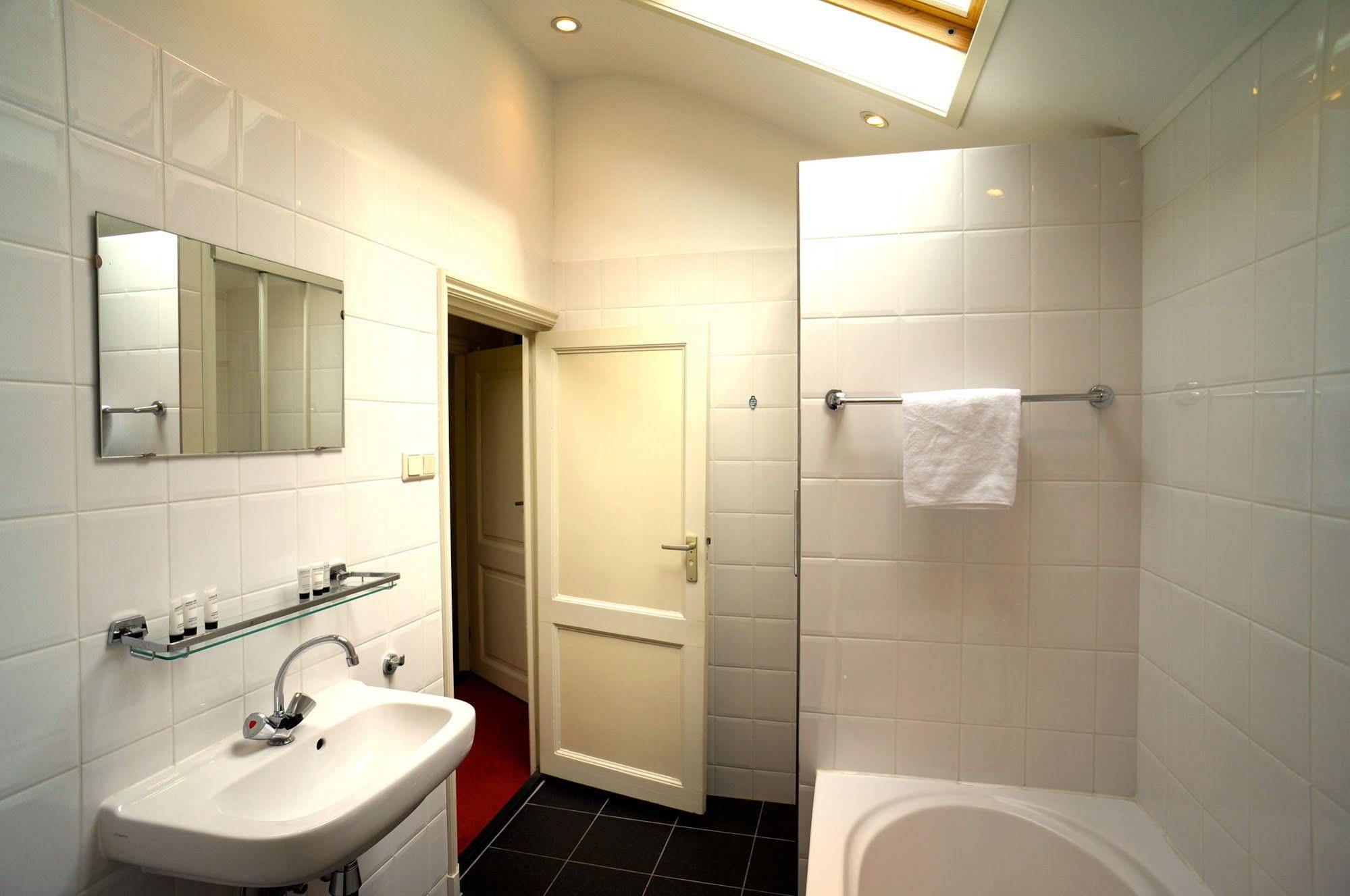 Stayci Serviced Apartments Noordeinde The Hague Exterior photo