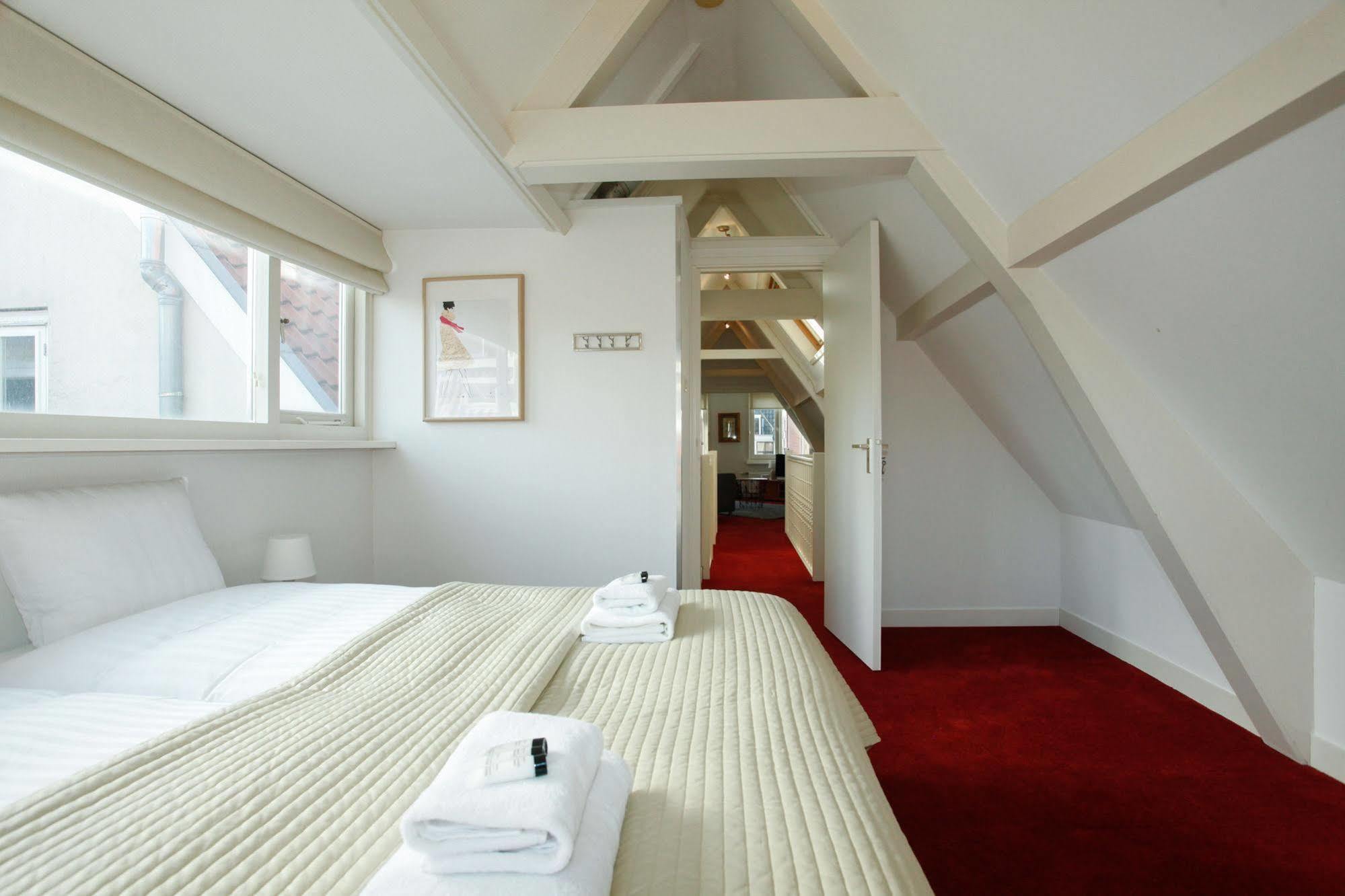 Stayci Serviced Apartments Noordeinde The Hague Exterior photo