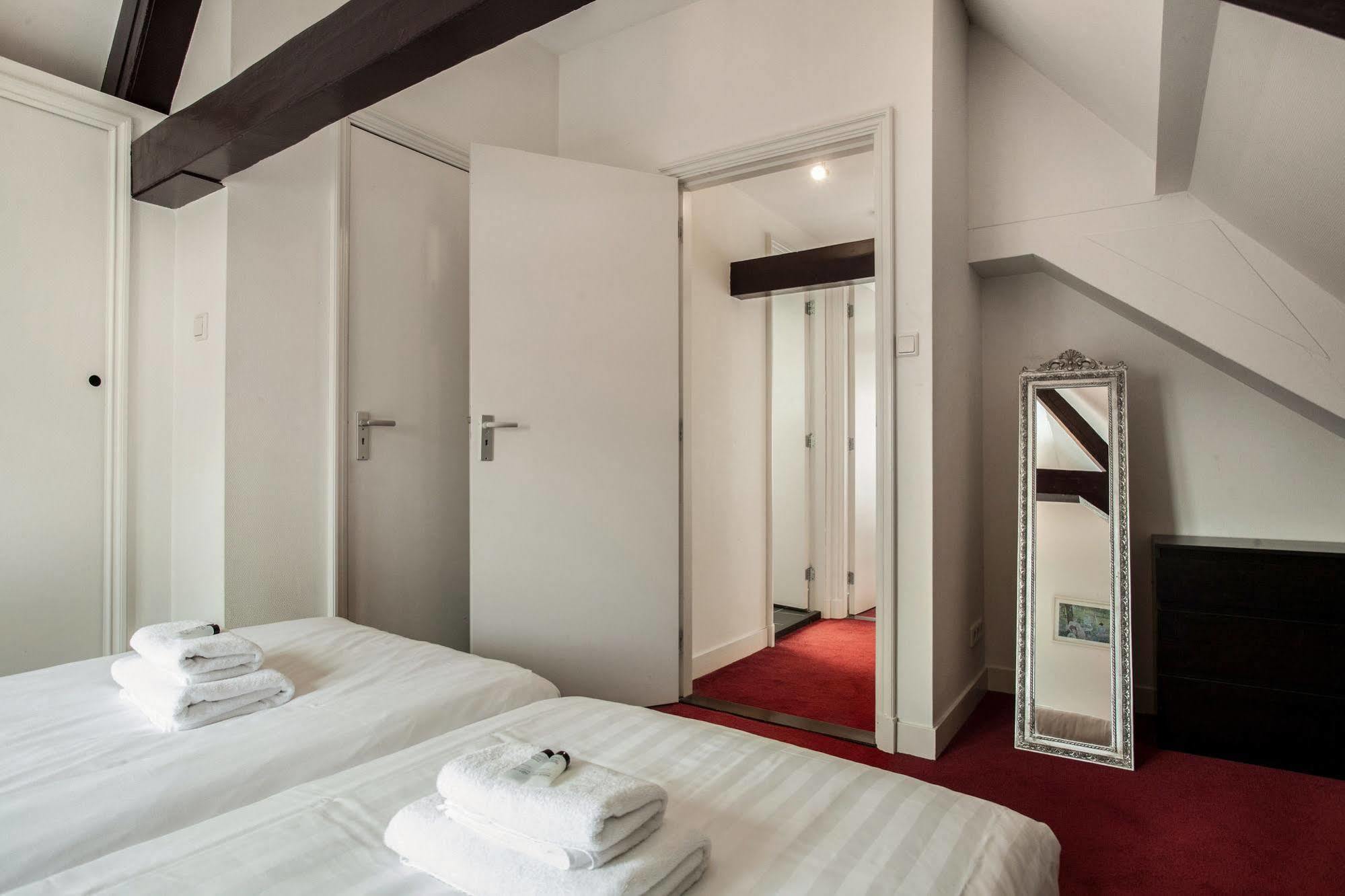 Stayci Serviced Apartments Noordeinde The Hague Exterior photo